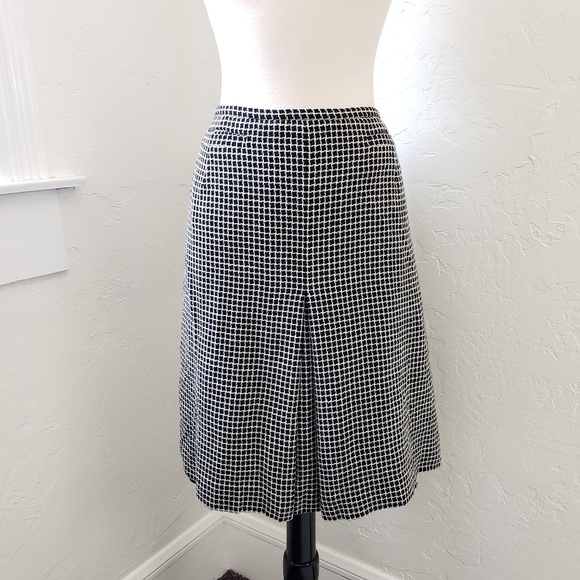 Jones Wear Dresses & Skirts - Jones Wear ~ Black & White Wool Skirt ~ Size 14